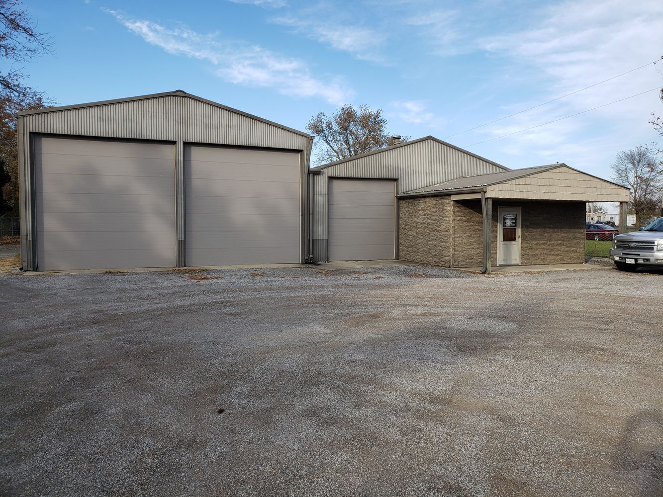 INDUSTRIAL PROPERTY FOR SALE: 1930 County Road 3000 N, Rantoul, IL 61866